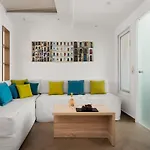 Polis Of Naxos Hotell