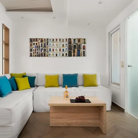 Polis Of Naxos Otel