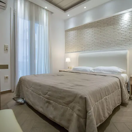 Отель Polis Of Naxos 3*