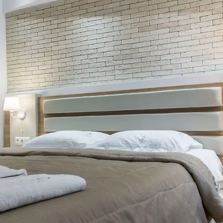 Polis Of Naxos 3* Naxos City