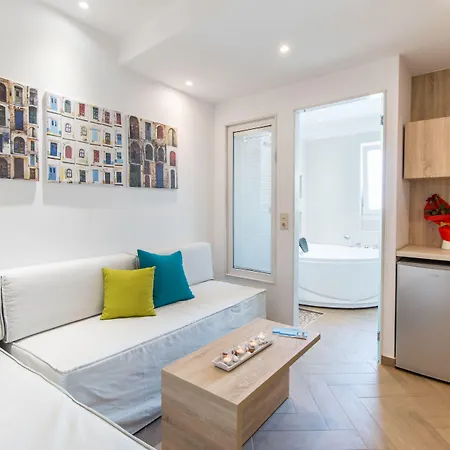 Polis Of Naxos Naxos City