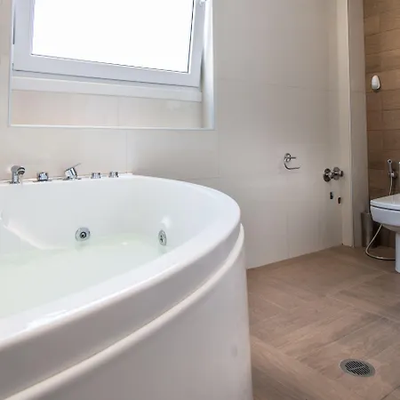 Hotel Polis Of Naxos 3*