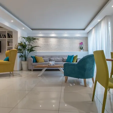 Polis Of Naxos Otel
