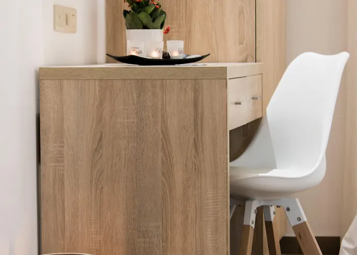 Hotel Polis Of Naxos 3*